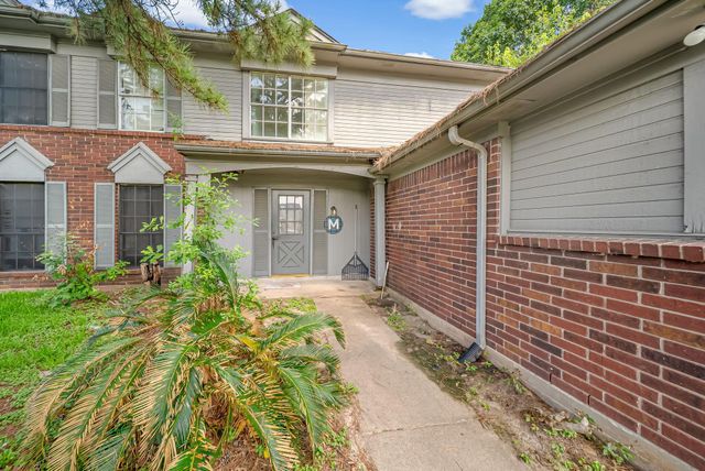 13827 Hallfield Drive, Houston, TX 77014