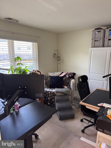 710 SILVER CT, Hamilton, NJ 08690