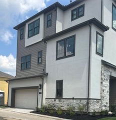 3218 Royal Oaks Hollow Lane, Houston, TX 77082