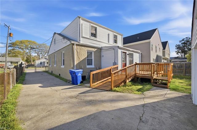 2629 Greenwood DR, Portsmouth, VA 23702