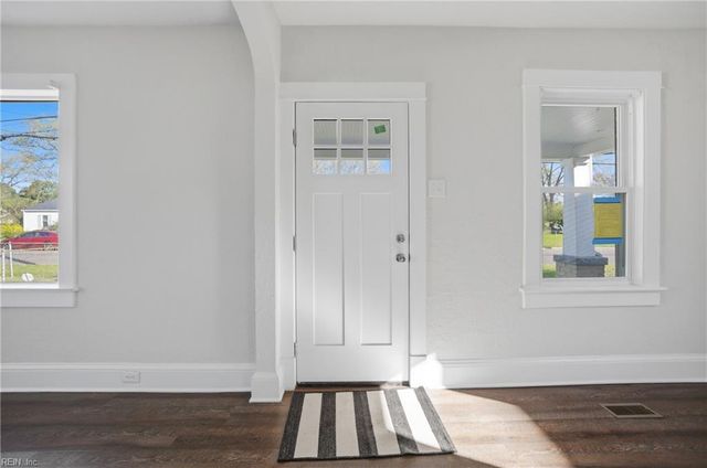 2629 Greenwood DR, Portsmouth, VA 23702