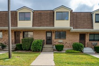 600 Clark Avenue APT 14, Bristol, CT 06010