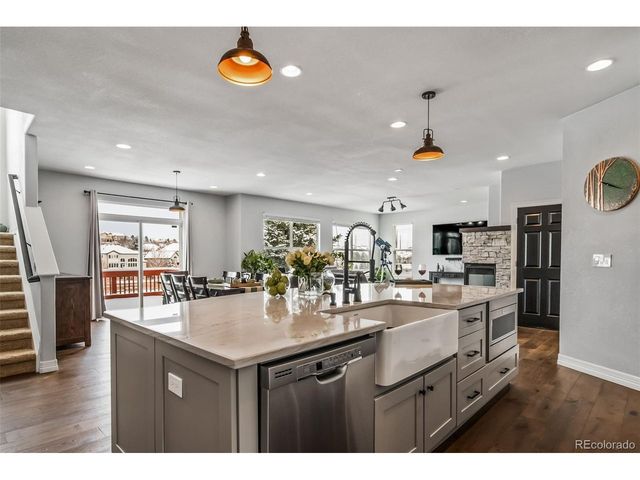 8537 Winter Berry Dr, Castle Pines, CO 80108