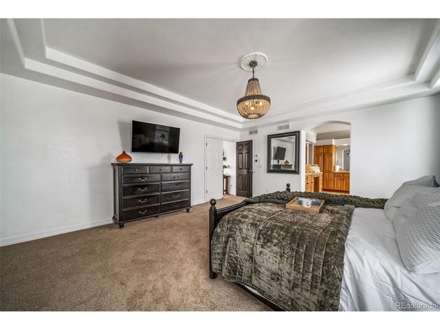 8537 Winter Berry Dr, Castle Pines, CO 80108