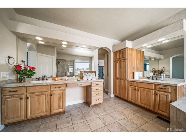 8537 Winter Berry Dr, Castle Pines, CO 80108