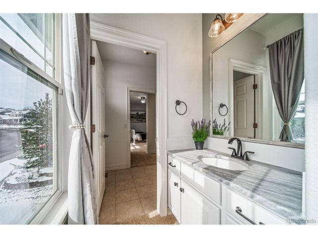 8537 Winter Berry Dr, Castle Pines, CO 80108