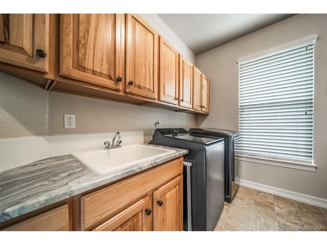 8537 Winter Berry Dr, Castle Pines, CO 80108