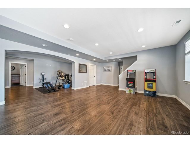 8537 Winter Berry Dr, Castle Pines, CO 80108