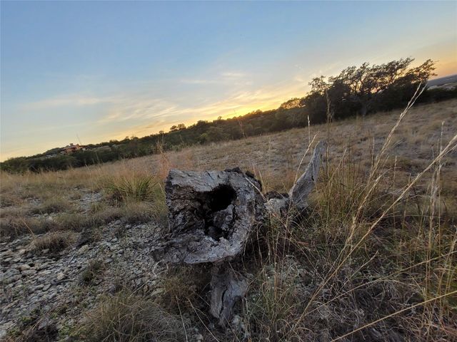 261 Cedar Mountain DR, Spicewood, TX 78669