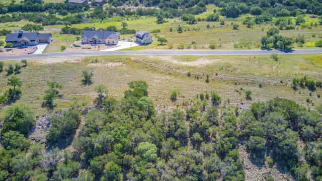 261 Cedar Mountain DR, Spicewood, TX 78669