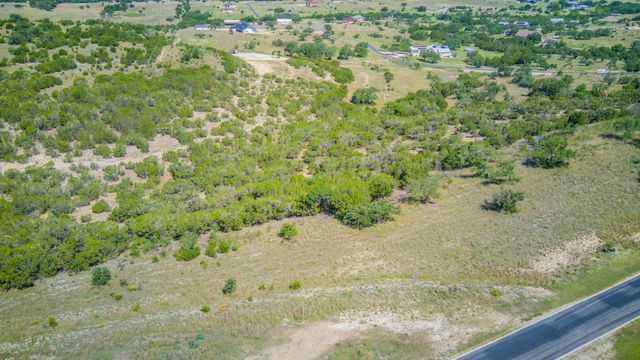 261 Cedar Mountain DR, Spicewood, TX 78669