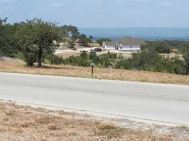 261 Cedar Mountain DR, Spicewood, TX 78669
