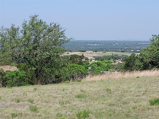 261 Cedar Mountain DR, Spicewood, TX 78669