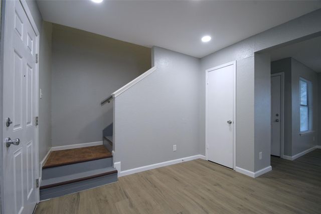 3007 W SLAUGHTER LN B, Austin, TX 78748