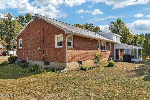 99 Vaughn Drive, Guilderland, NY 12203