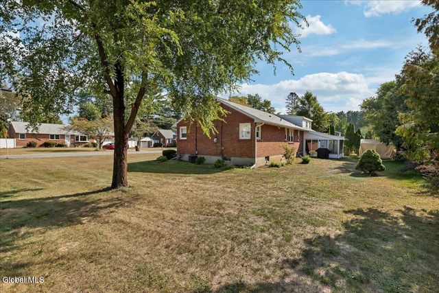 99 Vaughn Drive, Guilderland, NY 12203