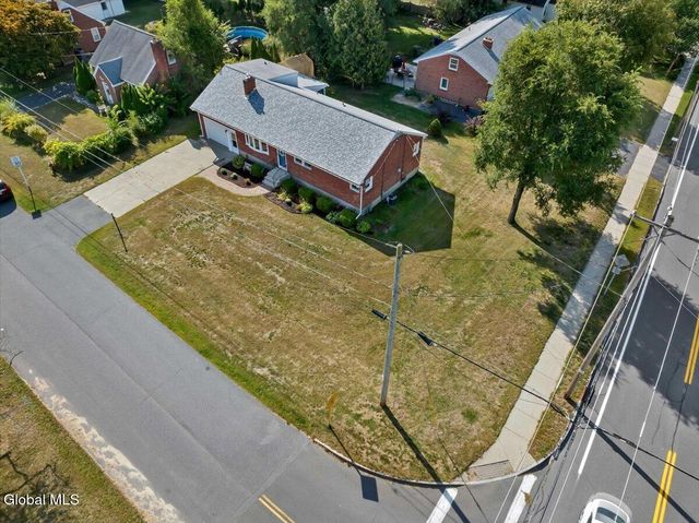 99 Vaughn Drive, Guilderland, NY 12203