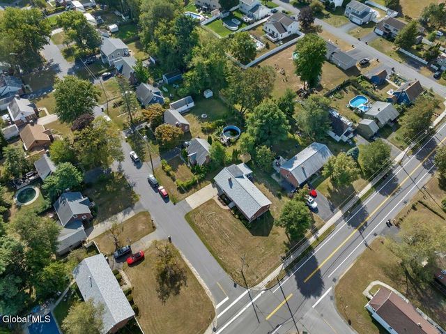 99 Vaughn Drive, Guilderland, NY 12203