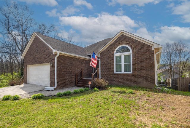 2050 Old Higbee Mill Road, Lexington, KY 40514