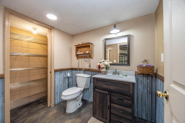 2050 Old Higbee Mill Road, Lexington, KY 40514