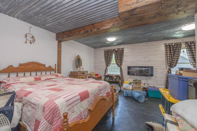 2050 Old Higbee Mill Road, Lexington, KY 40514