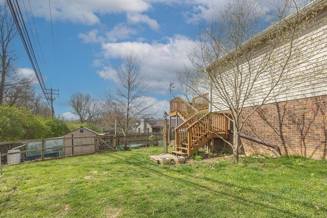 2050 Old Higbee Mill Road, Lexington, KY 40514