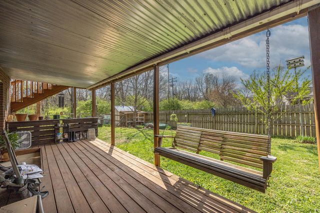 2050 Old Higbee Mill Road, Lexington, KY 40514