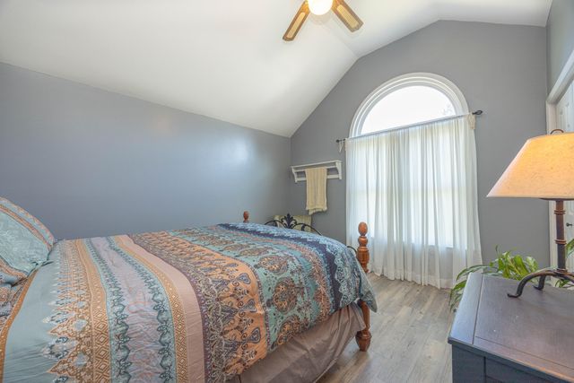 2050 Old Higbee Mill Road, Lexington, KY 40514