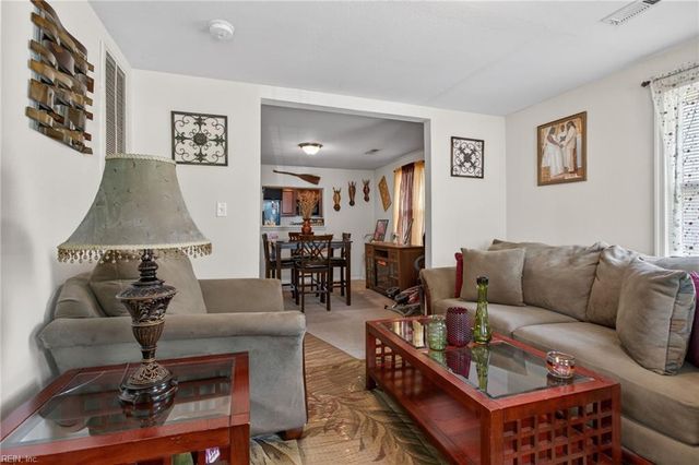 417 Kilby AVE, Suffolk, VA 23434