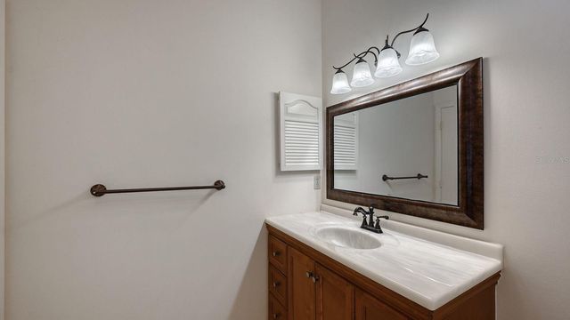 5719 WESTWIND LANE, Sarasota, FL 34231