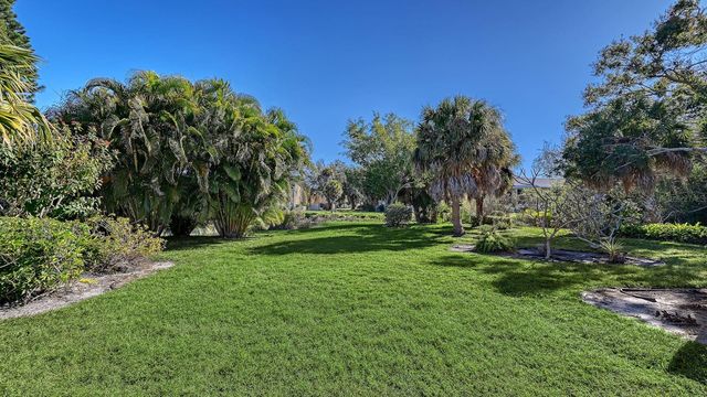 5719 WESTWIND LANE, Sarasota, FL 34231