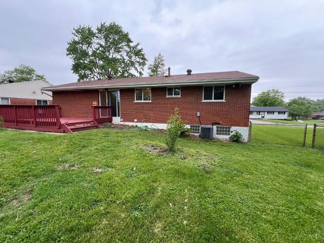 975 Glasgow Drive, Forest Park, OH 45240