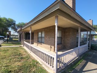 6311 Windsor Castle Apt 2, San Antonio, TX 78218