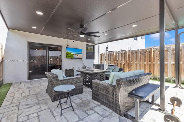 12982 SW 232nd Ln, Homestead, FL 33170