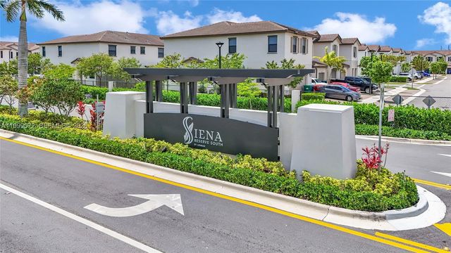 12982 SW 232nd Ln, Homestead, FL 33170