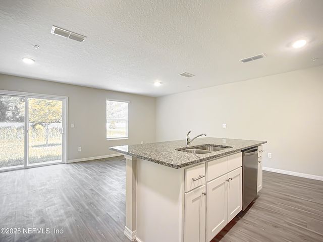 9612 HOOD Road, Jacksonville, FL 32257