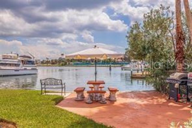 10365 PARADISE BOULEVARD 10, Treasure Island, FL 33706