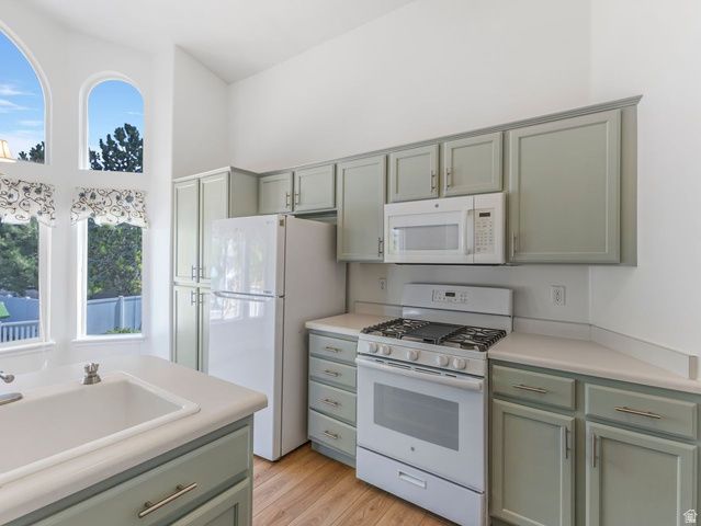 1112 S TOPAZ RD, Saratoga Springs, UT 84045