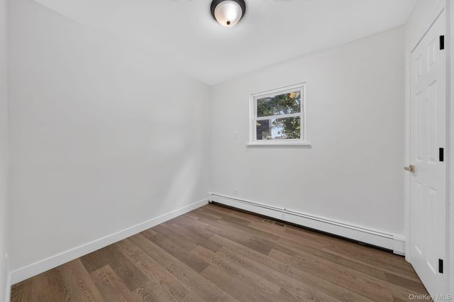 2602 Knickerbocker Avenue, Medford, NY 11763