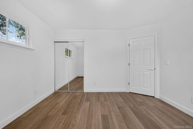 2602 Knickerbocker Avenue, Medford, NY 11763