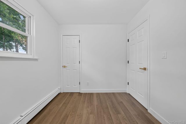 2602 Knickerbocker Avenue, Medford, NY 11763