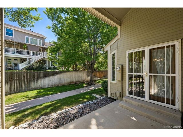 1581 E Nichols Cir, Centennial, CO 80122