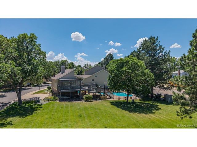 1581 E Nichols Cir, Centennial, CO 80122