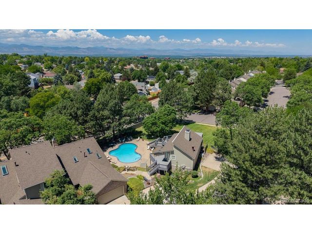 1581 E Nichols Cir, Centennial, CO 80122