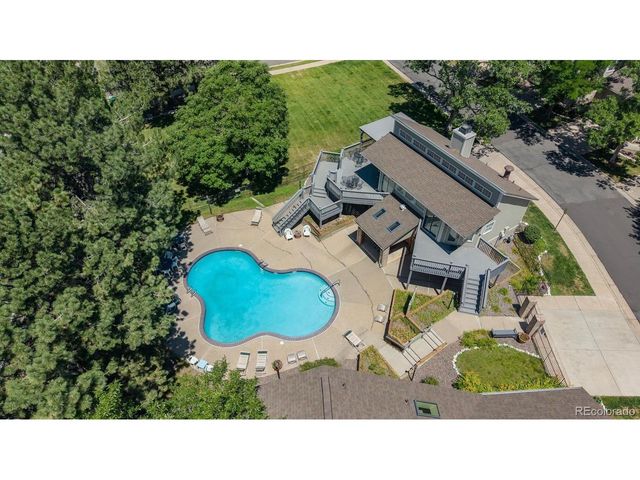 1581 E Nichols Cir, Centennial, CO 80122