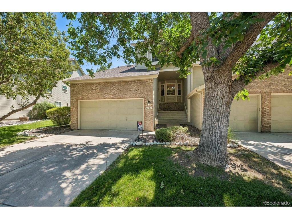 1581 E Nichols Cir, Centennial, CO 80122
