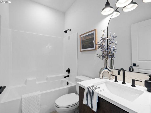 6717 Se Gladstone St, Portland, OR 97206