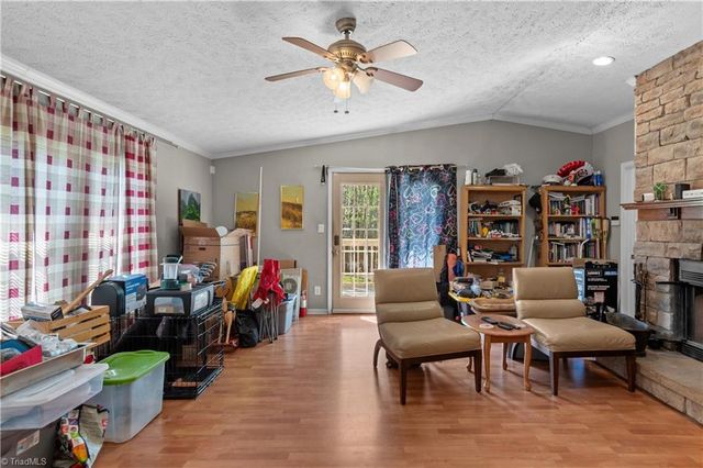 5805 Marshallgate Drive, Winston-salem, NC 27105