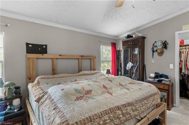 5805 Marshallgate Drive, Winston-salem, NC 27105