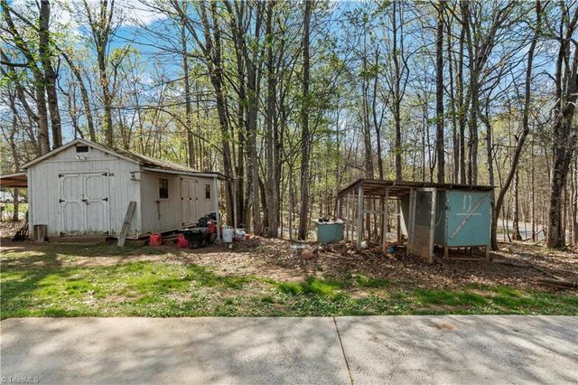 5805 Marshallgate Drive, Winston-salem, NC 27105
